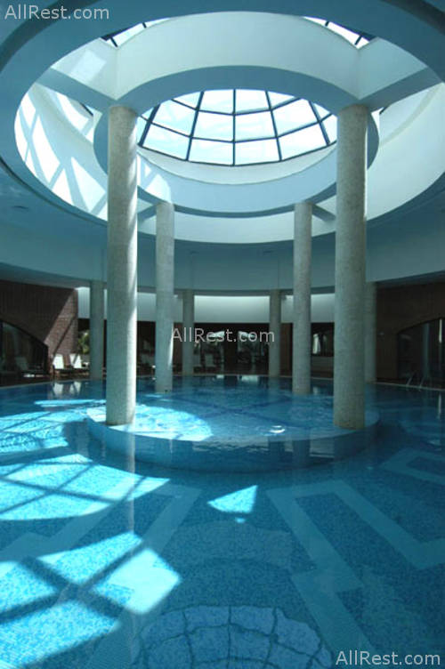Sungate Port Royal 4